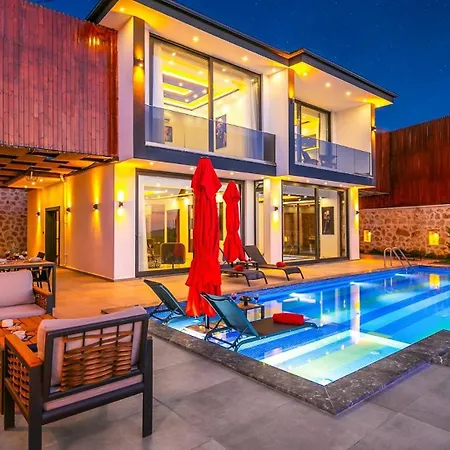 Luxury 2 Bedroom Villa - 1600